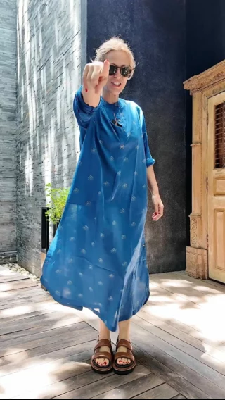 LA VALISE J 1 ☀️💛
#robe 180€ 
Vivez l’expérience unique en vous abonnant à cet Instagram.
Découvrez la nouvelle collection en restant chez vous 🏠🛍️💕

Parcourez nos posts pour découvrir vos articles préférés et contacte-nous via la messagerie Instagram ou par téléphone au 01 45 48 89 18. Nous nous ferons un plaisir de répondre à toutes vos questions.
(Paiement sécurisé et livraison dans le monde entier 🌎)